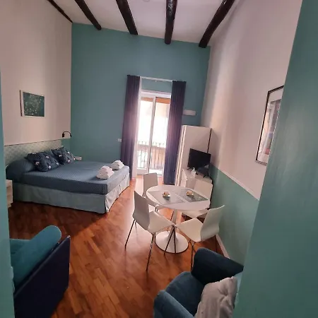 Panto' 2 Steps To Toledo Street * Nápoly